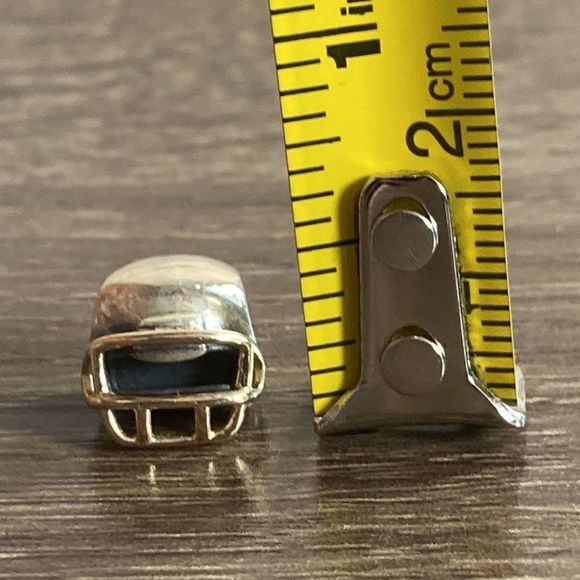 Authentic Pandora 14K Gold Sterling Silver FOOTBALL Helmet Charm - Picture 7 of 8